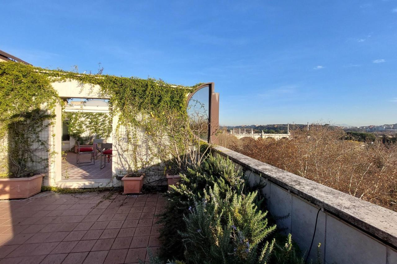 Appartamento Beautiful Loft In Ponte Milvio With Terrace Roma Esterno foto