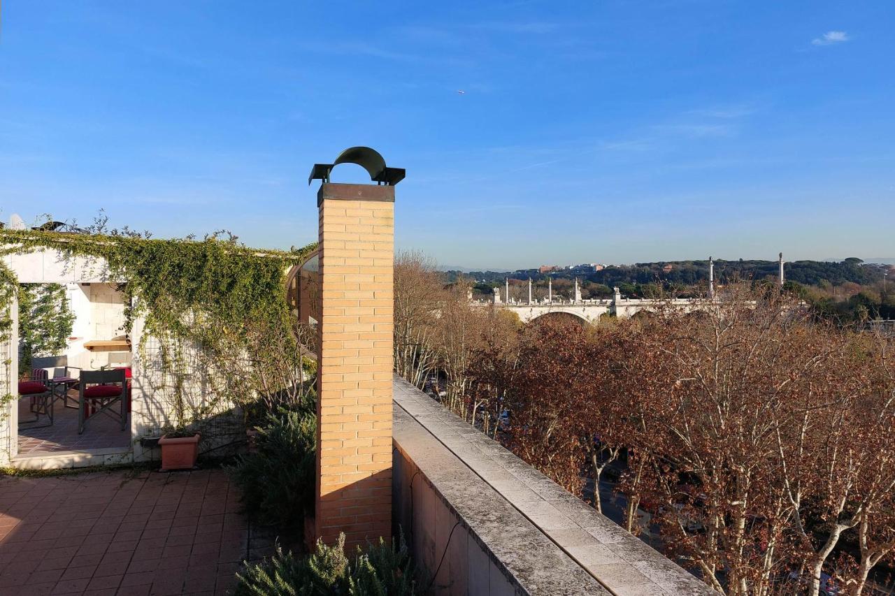 Appartamento Beautiful Loft In Ponte Milvio With Terrace Roma Esterno foto